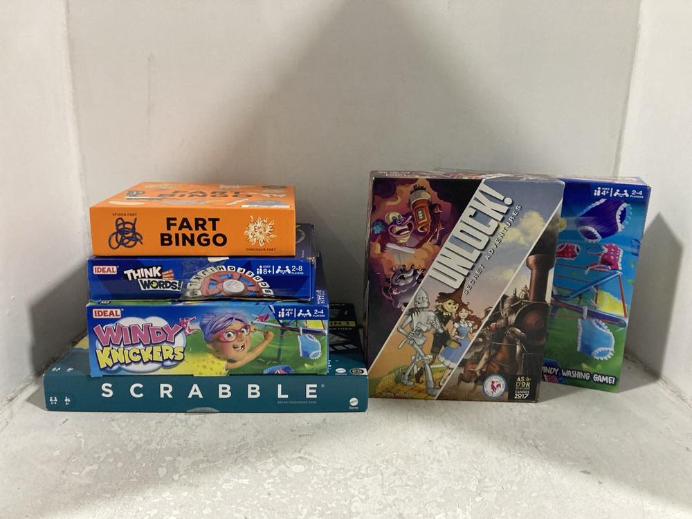 Lot 610  
            Chesterfield SR46 - Parcel Delivery Only 

                
6 X ASSORTED KIDS GAMES TO INCLUDE IDEAL WINDY KNICKERS (LOCATION: H1)