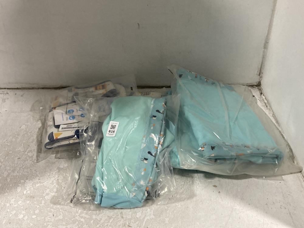 Lot 616  
            Chesterfield SR46 - Parcel Delivery Only 

                
6 X ASSORTED KIDS SWIMMING COSTUMES TO INCLUDE SPLASH ABOUT COSTUME IN BLUE SIZE ...