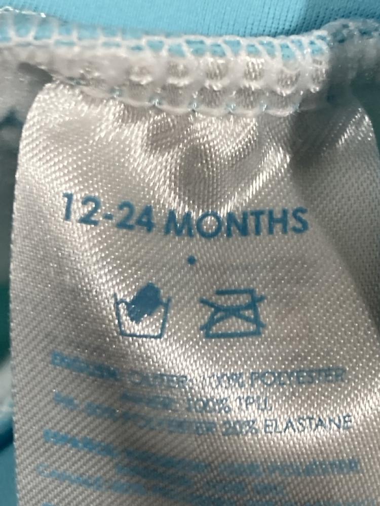 Lot 616  
            Chesterfield SR46 - Parcel Delivery Only 

                
6 X ASSORTED KIDS SWIMMING COSTUMES TO INCLUDE SPLASH ABOUT COSTUME IN BLUE SIZE ... - Image 4