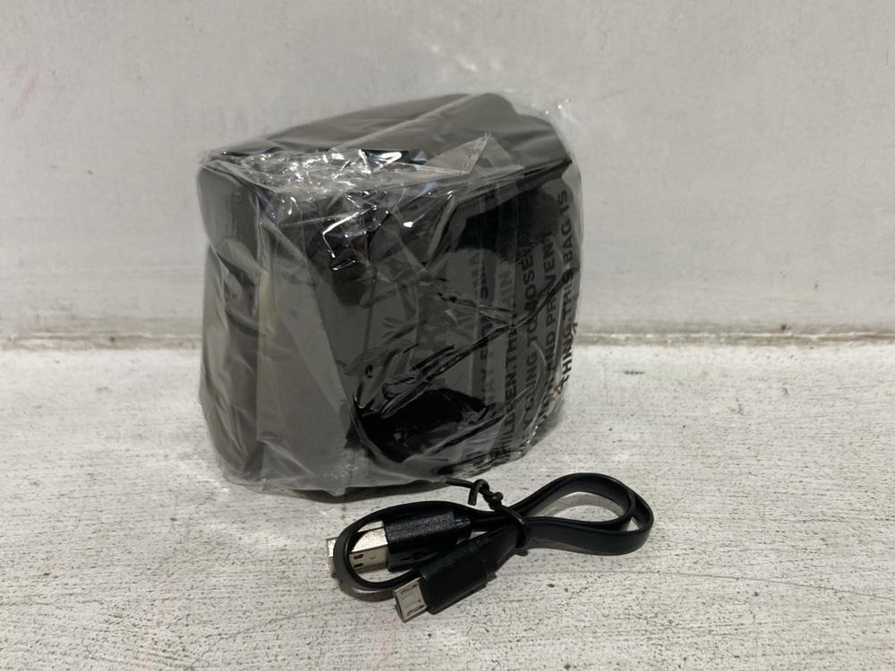 Lot 626  
            Chesterfield SR46 - Parcel Delivery Only 

                
27 X SOOFUN FATHERS DAY DAD RUNNING CYCLING BEANIE IN BLACK (LOCATION: H2) - Image 3