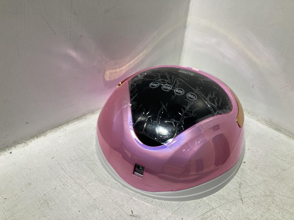 Lot 631  
            Chesterfield SR46 - Parcel Delivery Only 

                
4 X ASSORTED BEAUTY ITEMS TO INCLUDE SUN Q9 UV LED NAIL LAMP PRO (LOCATION: H2) - Image 3