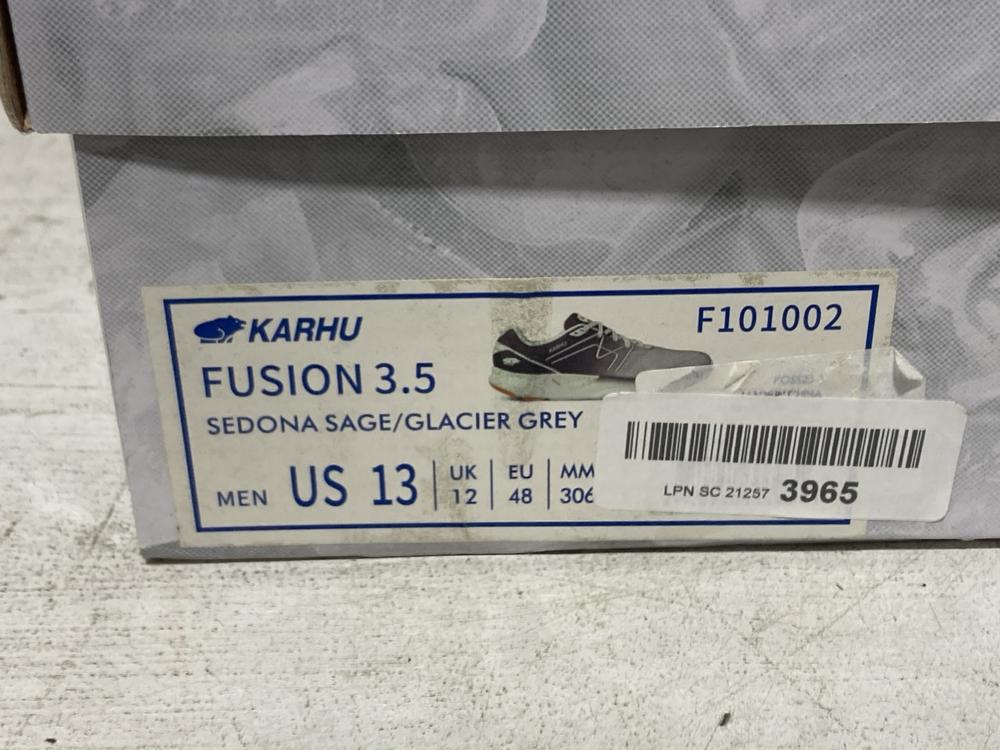Lot 636  
            Chesterfield SR46 - Parcel Delivery Only 

                
KARHU FUSION 3.5 SEDONA SAGE/ GLACIER GREY SIZE 12 UK (LOCATION: H2) - Image 3