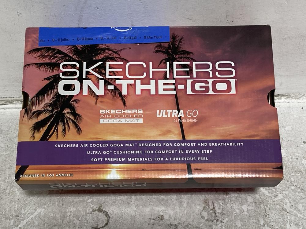 Lot 652  
            Chesterfield SR46 - Parcel Delivery Only 

                
SKETCHERS SLIP-ONS TRAINERS IN WHITE - UK SIZE 7.5 TO INCLUDE SKECHERS AIR-COOLED... - Image 4