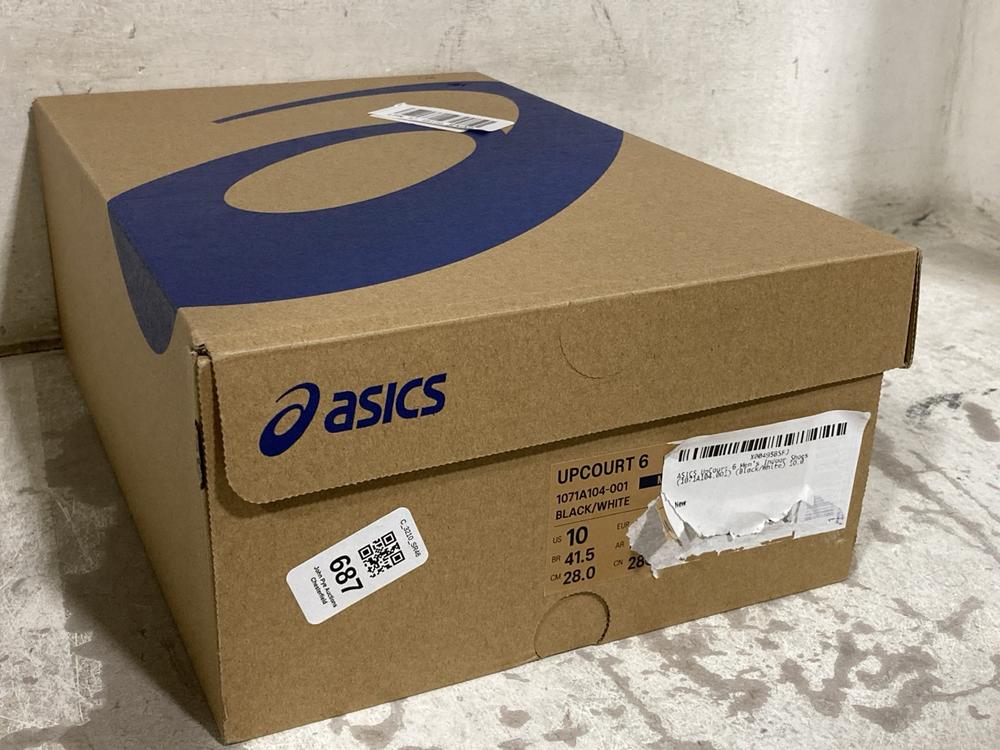 Lot 687  
            Chesterfield SR46 - Parcel Delivery Only 

                
ASICS UP COURT 6 RUNNING TRAINERS IN BLACK & WHITE - UK SIZE 9 (LOCATION: H4) - Image 2