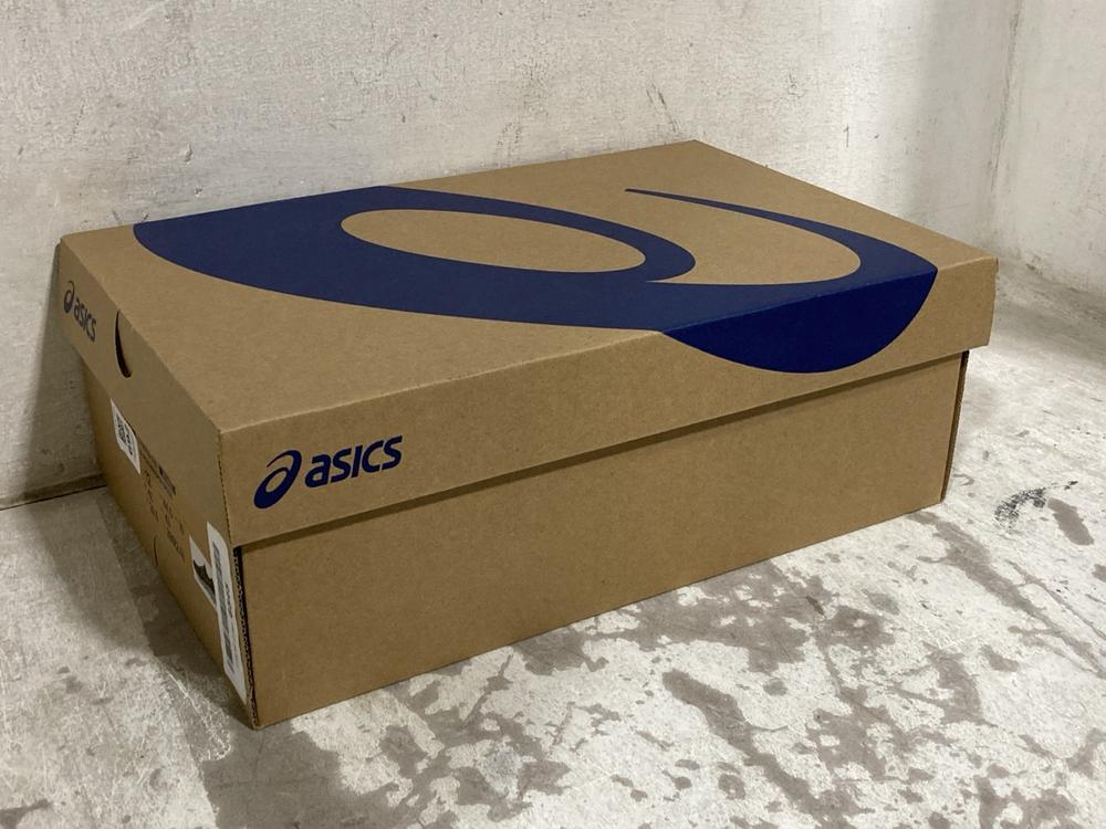 Lot 692  
            Chesterfield SR46 - Parcel Delivery Only 

                
ASICS GEL-VENTURE 10 RUNNING TRAINERS IN BLACK & MINT - UK SIZE 10 (LOCATION: H4)