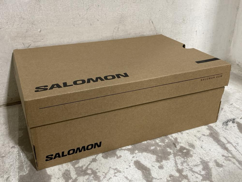 Lot 693  
            Chesterfield SR46 - Parcel Delivery Only 

                
SALOMON X ULTRA GTX TRAINERS IN BLACK & BROWN - UK SIZE 8 (LOCATION: H4)