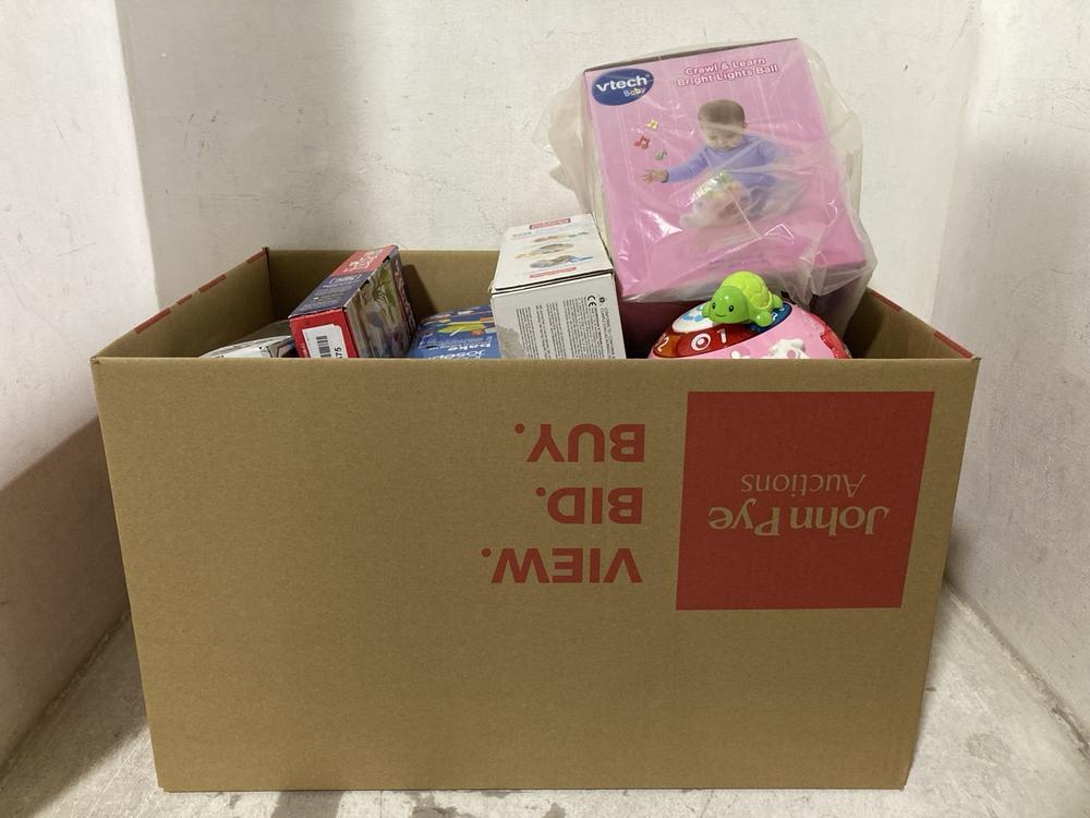Lot 711  
            Chesterfield SR46 - Parcel Delivery Only 

                
QTY OF ASSORTED KIDS TOYS TO INCLUDE VTECH BABY LIGHT UP LEARN & CRAWL BALL (LOCA...