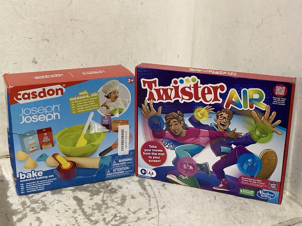 Lot 711  
            Chesterfield SR46 - Parcel Delivery Only 

                
QTY OF ASSORTED KIDS TOYS TO INCLUDE VTECH BABY LIGHT UP LEARN & CRAWL BALL (LOCA... - Image 4