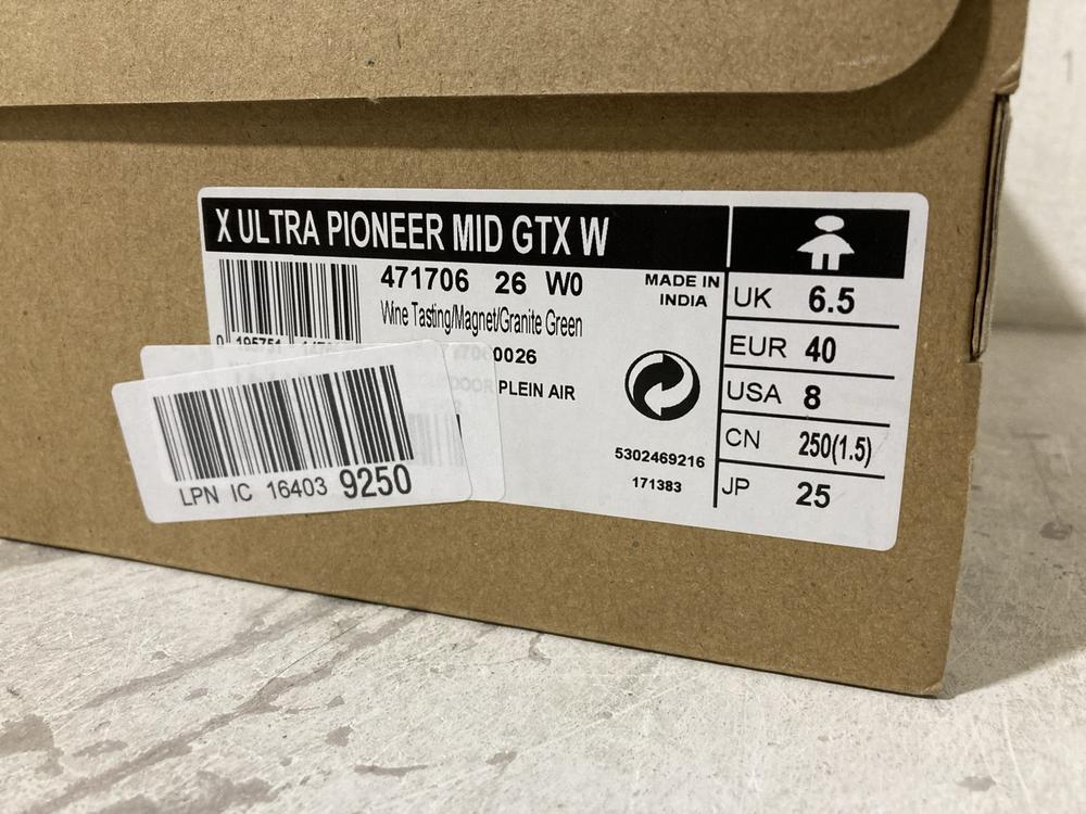 Lot 714  
            Chesterfield SR46 - Parcel Delivery Only 

                
SALOMON X ULTRA GTX TRAINERS IN BLACK & BROWN - UK SIZE 8 (LOCATION: H4) - Image 4