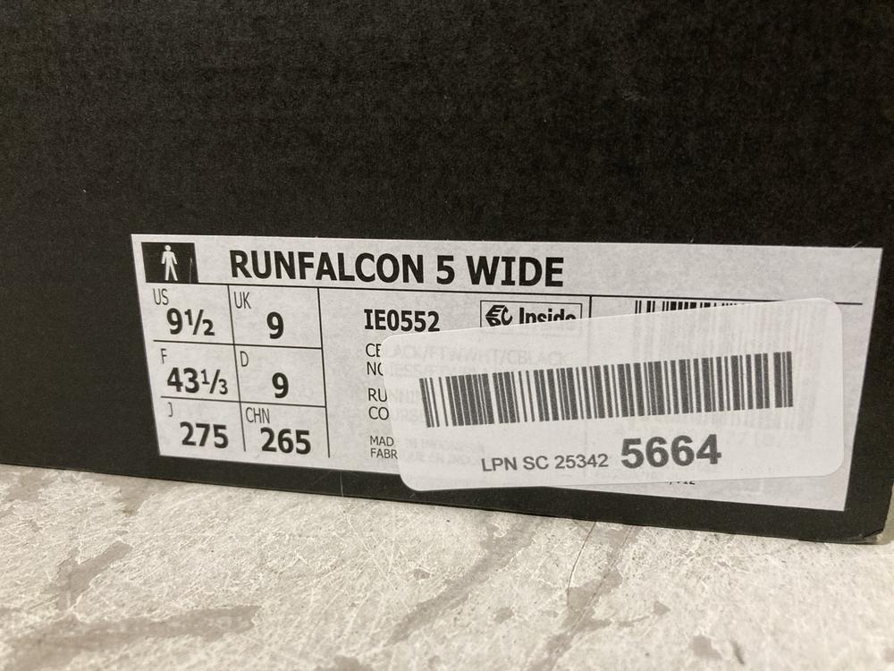 Lot 715  
            Chesterfield SR46 - Parcel Delivery Only 

                
ADIDAS RUN FALCON 5 WIDE TRAINERS IN BLACK - UK SIZE 9 TO INCLUDE ADIDAS RUNNING ... - Image 4