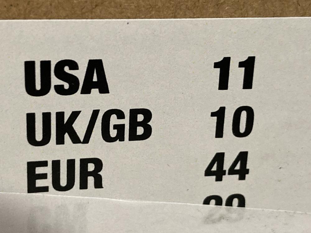 Lot 738  
            Chesterfield SR46 - Parcel Delivery Only 

                
CAT EVERETT S3 WR CI BOOTS IN BLACK - UK SIZE 6 TO INCLUDE CAT ELUDE WP BOTS IN B... - Image 4