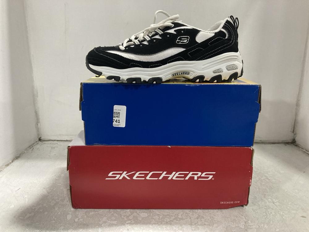 Lot 741  
            Chesterfield SR46 - Parcel Delivery Only 

                
3 X ASSORTED ADULTS SHOES TO INCLUDE SKETCHERS ARCH FIT SHOES IN BLACK - UK SIZE ...