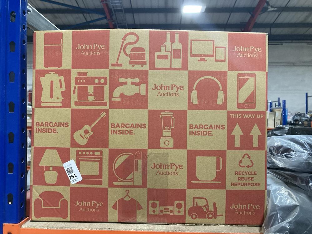 Lot 751  
            Chesterfield SR46 - Parcel Delivery Only 

                
QTY OF ADULTS WORK WEAR TO INCLUDE PORTWEST HI-VIS COAT IN YELLOW - UK SIZE 5XL (...