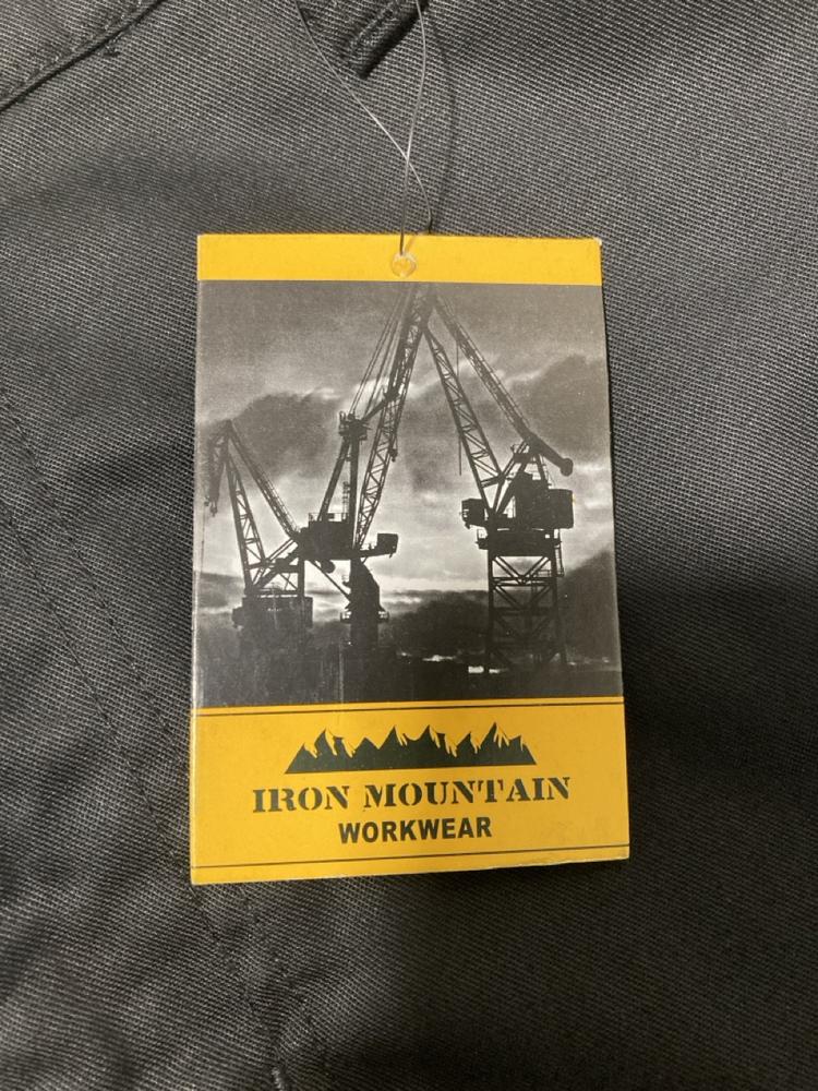 Lot 751  
            Chesterfield SR46 - Parcel Delivery Only 

                
QTY OF ADULTS WORK WEAR TO INCLUDE PORTWEST HI-VIS COAT IN YELLOW - UK SIZE 5XL (... - Image 4
