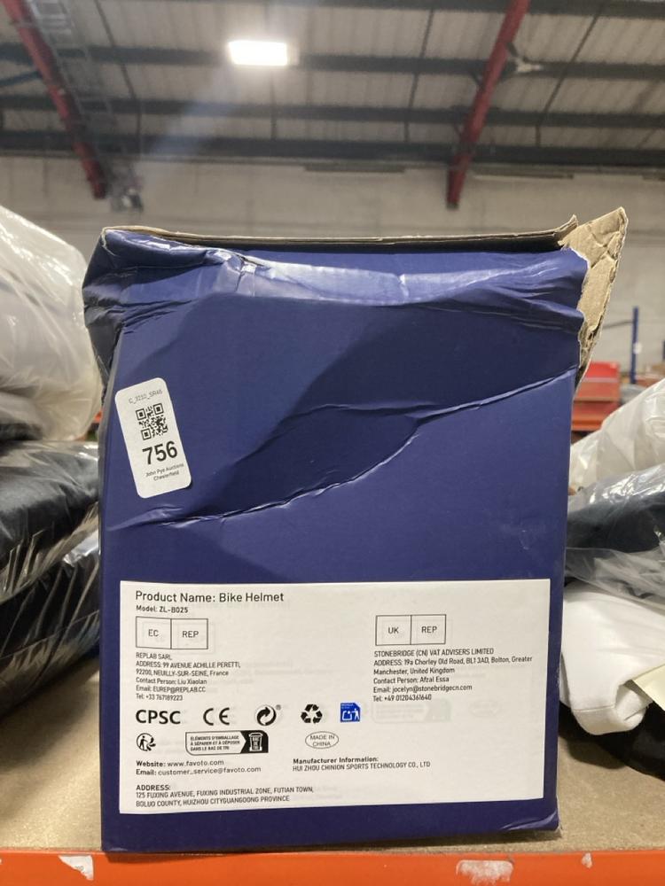 Lot 756  
            Chesterfield SR46 - Parcel Delivery Only 

                
FAVOTO ZL-B025 BIKE HELMET IN BLACK - ADJUSTABLE SIZE (LOCATION: G2)