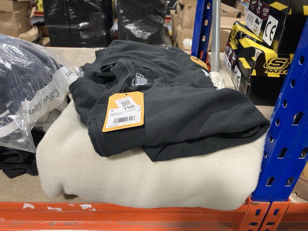 Lot 758  
            Chesterfield SR46 - Parcel Delivery Only 

                
COLUMBIA MOUNTAIN 1/2 ZIP FLEECE IN BEIGE - UK SIZE L TO INCLUDE CARHARTT RELAXED...