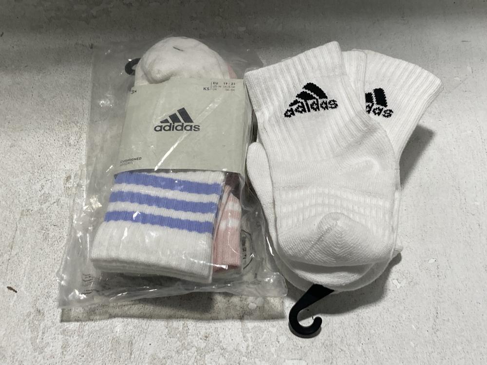Lot 766  
            Chesterfield SR46 - Parcel Delivery Only 

                
QTY OF ASSORTED KIDS BRANDED BRANDED CLOTHING TO INCLUDE ADIDAS 3-PACK SOCKS IN M... - Image 3