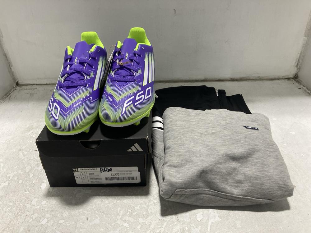 Lot 768  
            Chesterfield SR46 - Parcel Delivery Only 

                
QTY OF ASSORTED KIDS ADIDAS CLOTHING TO INCLUDE ADIDAS F50 CLUB FOOTBALL BOOTS IN...