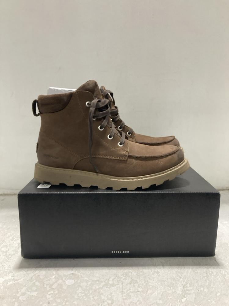 Lot 772  
            Chesterfield SR46 - Parcel Delivery Only 

                
SOREL MADSON II MOC TOE WP BOOTS IN BROWN - UK SIZE 7.5 (LOCATION: G2)