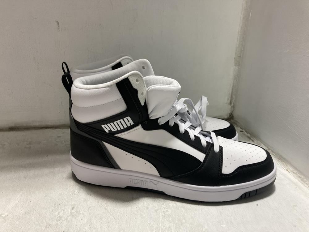 Lot 784  
            Chesterfield SR46 - Parcel Delivery Only 

                
PUMA REBOUND TRAINERS IN BLACK - UK SIZE 10 TO INCLUDE PUMA CAPRINA STREET TRAINE... - Image 3