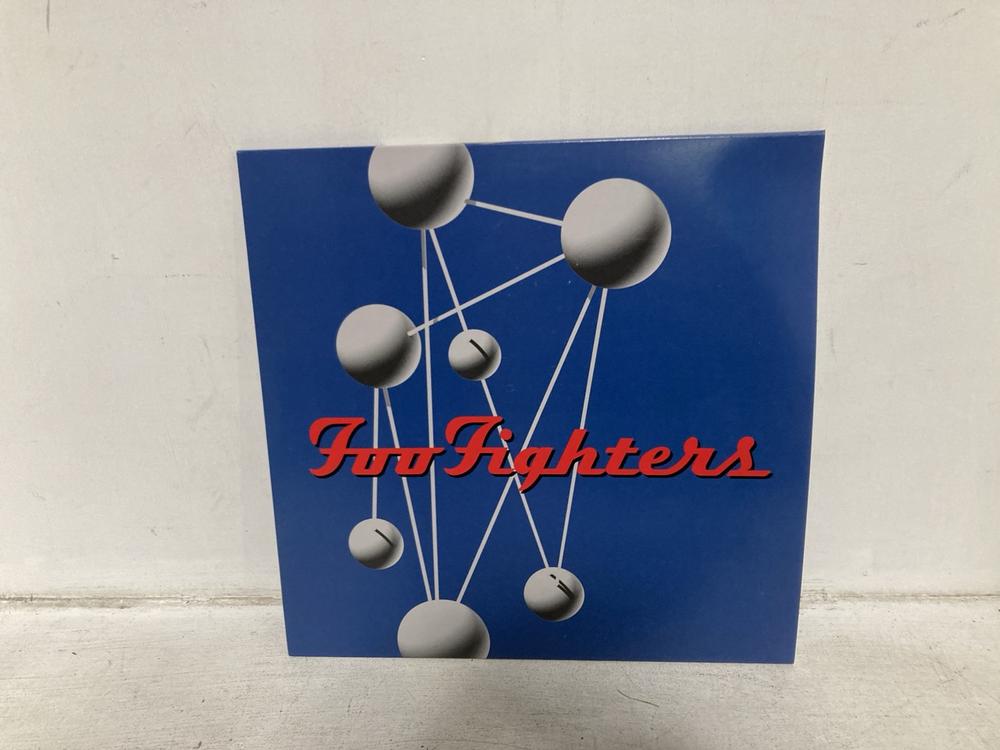 Lot 800  
            Chesterfield SR46 - Parcel Delivery Only 

                
5 X ASSORTED VINYLS TO INCLUDE PAUL MCCARTNEY FLAMING PIE VINYL (LOCATION: G3) - Image 3