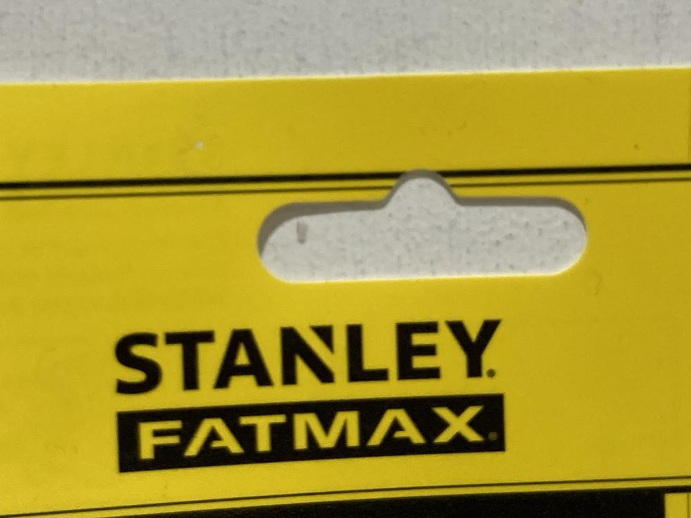Lot 852  
            Chesterfield SR46 - Parcel Delivery Only 

                
10 X STANLEY FATMAX RETRACTABLE FOLDING UTILITY KNIFE - TOTAL APPROX LOT ORIGINAL... - Image 4