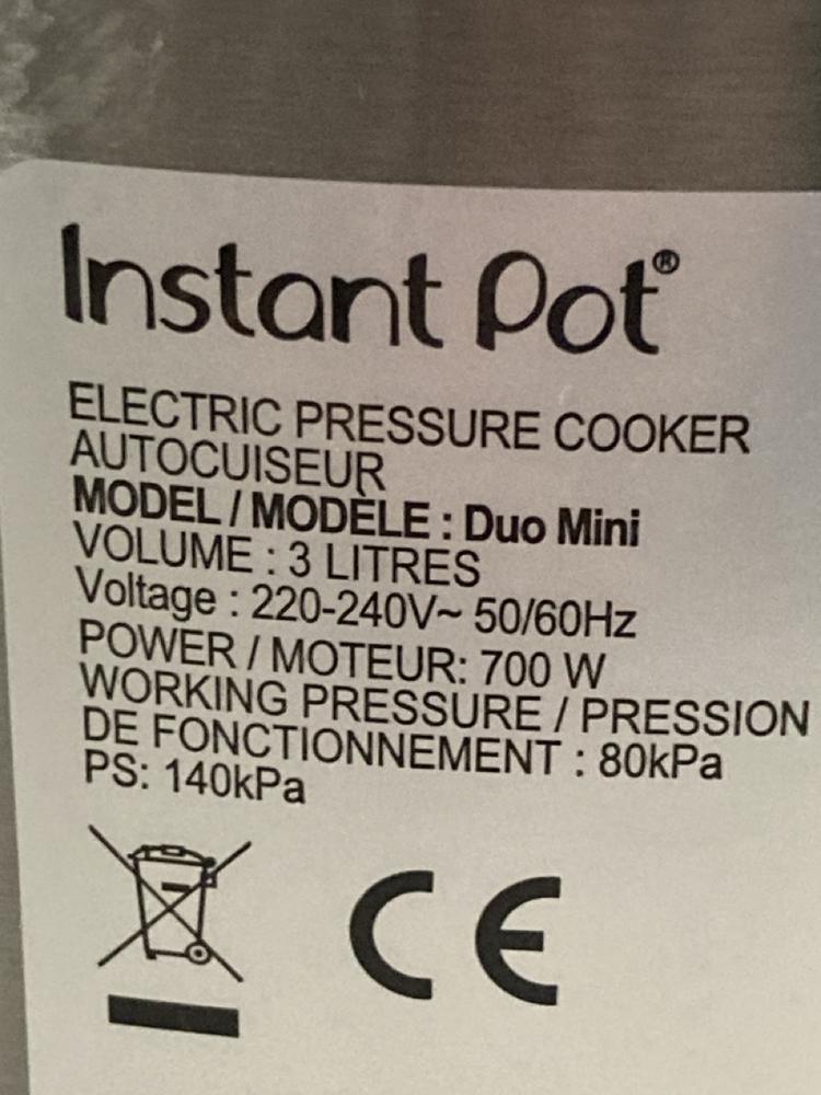 Lot 890  
            Chesterfield SR46 - Parcel Delivery Only 

                
RANGEMASTER CLASSIC COLLECTION 4-SLICE TOASTER IN MATTE BLACK TO INCLUDE INSTANT ... - Image 4