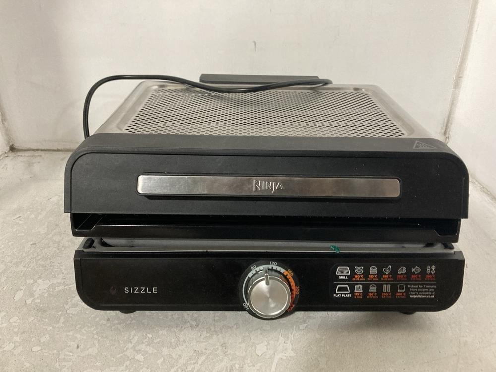 Lot 891  
            Chesterfield SR46 - Parcel Delivery Only 

                
NINJA ELECTRIC GRILL IN BLACK (LOCATION: G4)