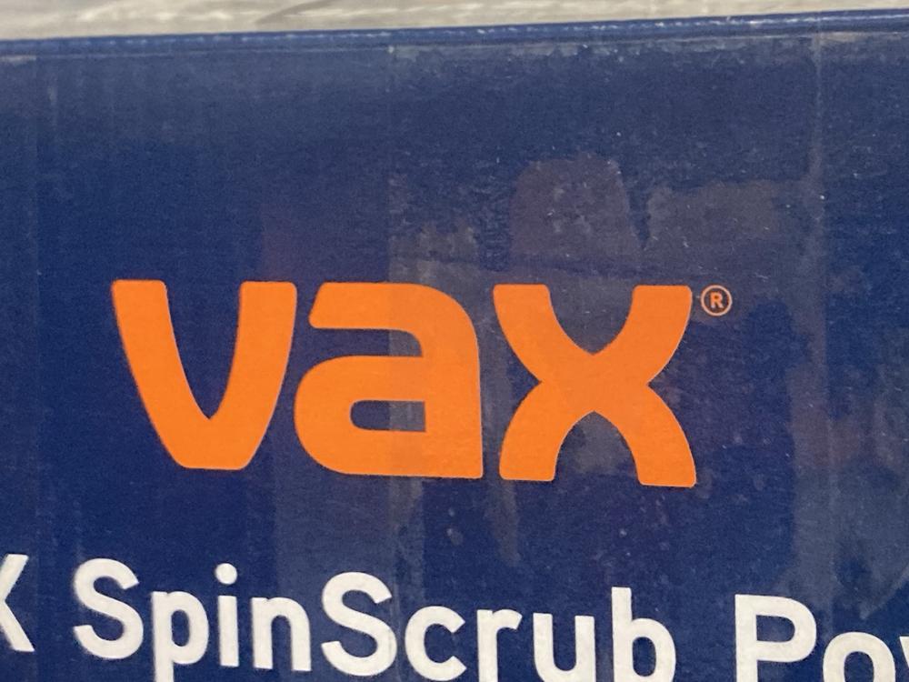 Lot 892  
            Chesterfield SR46 - Parcel Delivery Only 

                
VAX SPINSCRUB POWER VACUUM CLEANER (LOCATION: G4) - Image 4