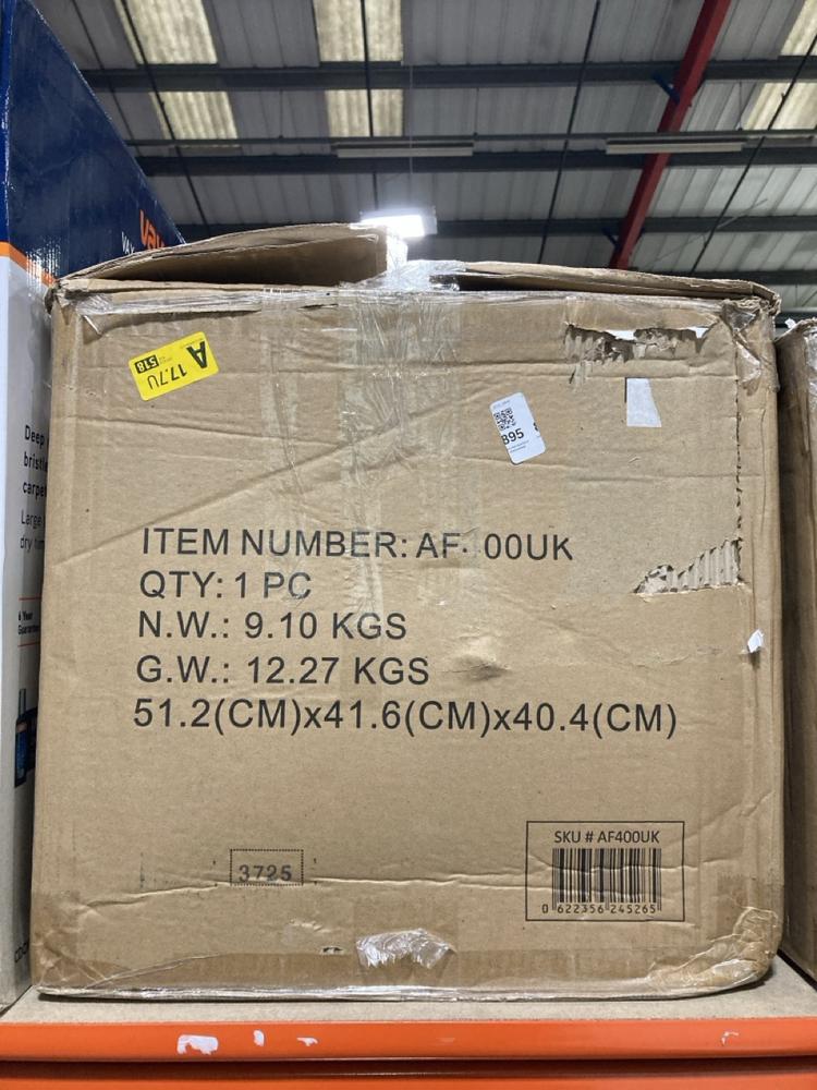 Lot 895  
            Chesterfield SR46 - Parcel Delivery Only 

                
NINJA FOODI MAX DUAL ZONE 9.5L AIR FRYER IN BLACK