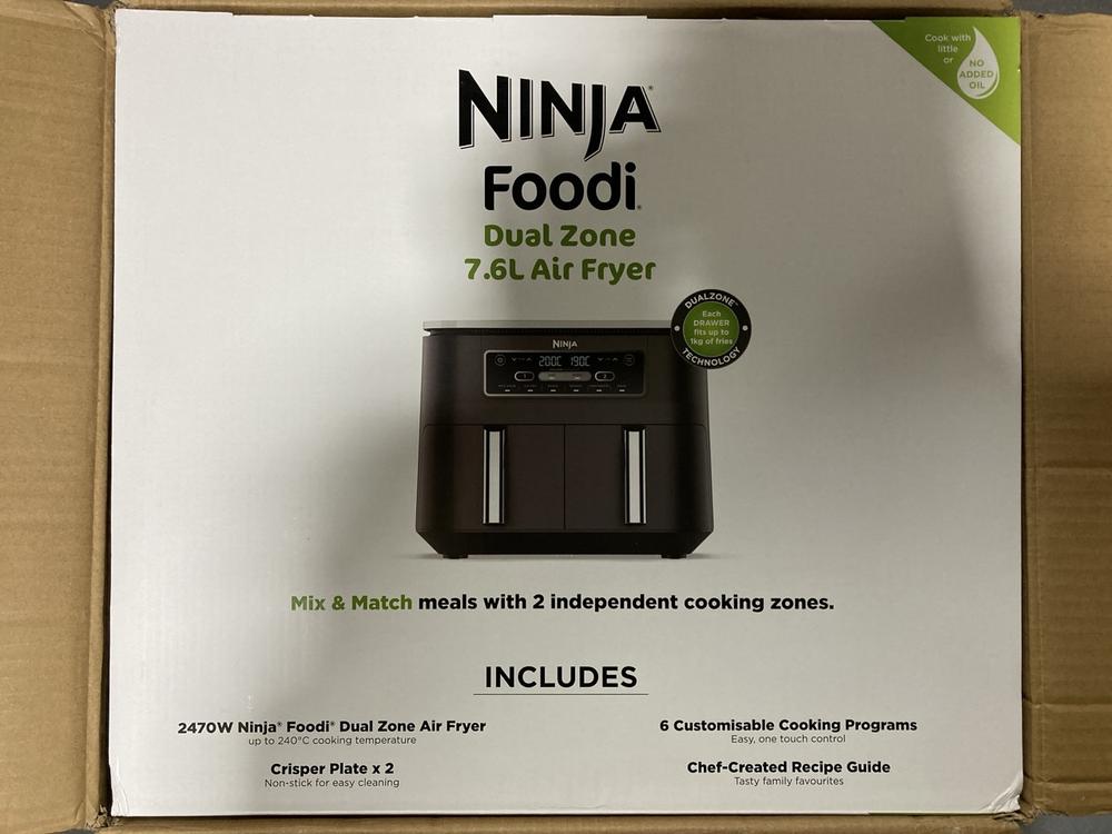 Lot 898  
            Chesterfield SR46 - Parcel Delivery Only 

                
NINJA FOODI DUAL ZONE 7.5L AIR FRYER - Image 2