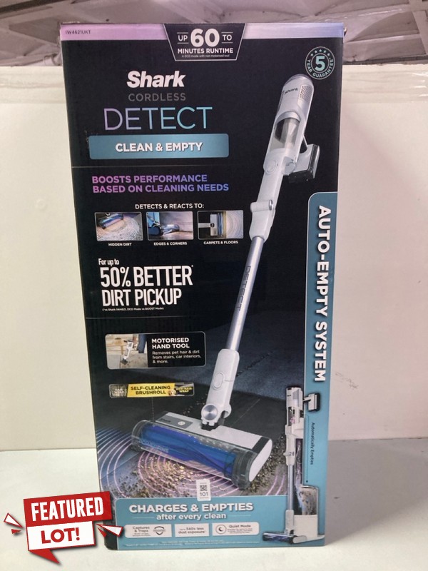 Lot 101  
            Nottingham SR1 - Delivery Only 

                
SHARK DETECT CLEAN & EMPTY CORDLESS VACUUM CLEANER MODEL: IWA4621UKT - ORIGINAL R...