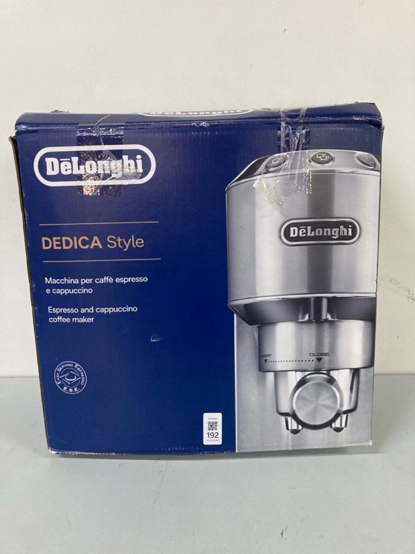 Lot 192  
            Nottingham SR1 - Delivery Only 

                
DELONGHI DEDICA STYLE COFFEE MACHINE - MODEL - EC685M - ORIGINAL RRP - £179.99