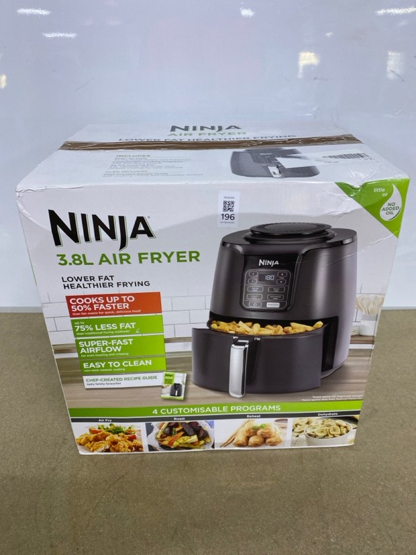 Lot 196  
            Nottingham SR1 - Delivery Only 

                
NINJA 3.8L AIR FRYER - MODEL - AF100UK - ORIGINAL RRP - £99.99