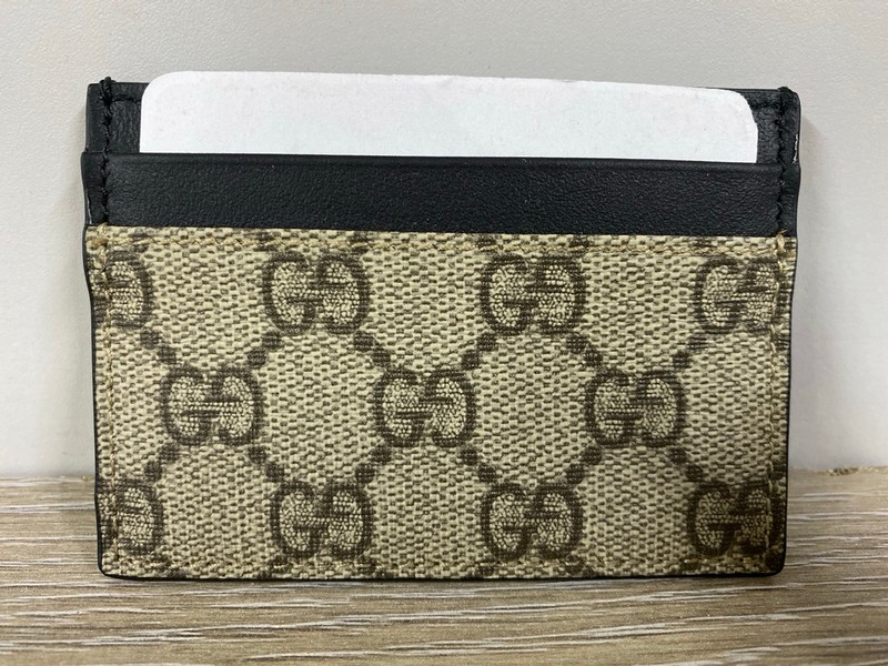 Lot 38  
            Nottingham SR1 - Delivery Only 

                
GUCCI GG OPHIDIA BEIGE AND BLUE CANVAS CARD HOLDER WITH BLUE LEATHER TRIM