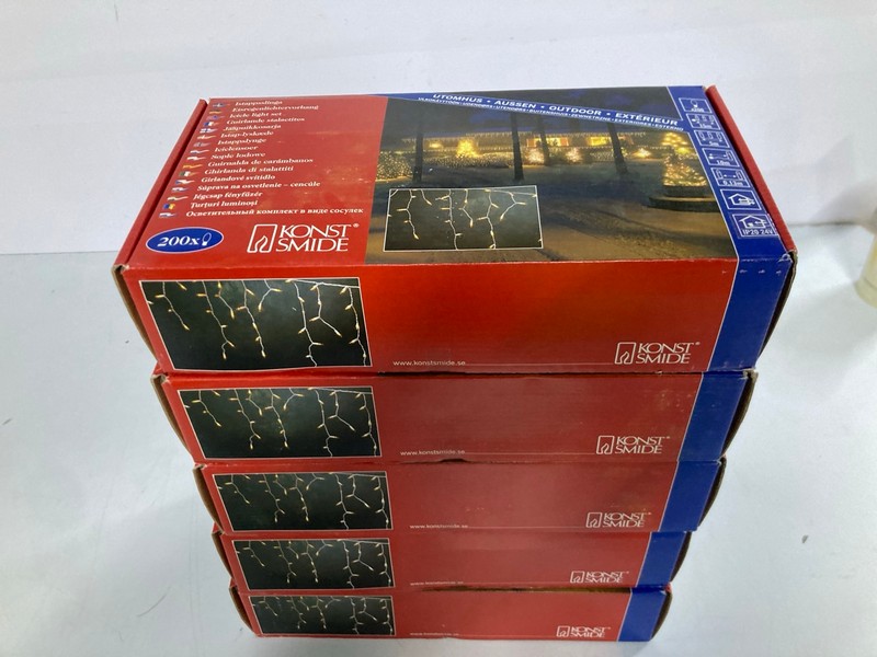 Lot 401  
            Nottingham SR1 - Delivery Only 

                
KONST SMIDE OUTDOOR CHRISTMAS LIGHTS