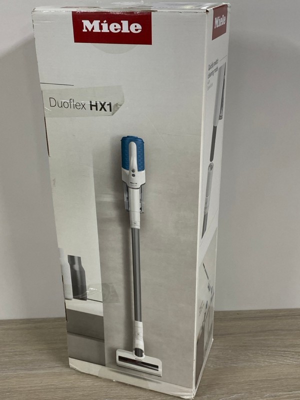 Lot 41  
            Nottingham SR1 - Delivery Only 

                
MIELE DUOFLEX HX1 CORDLESS VACUUM CLEANER - ORIGINAL RRP.£249