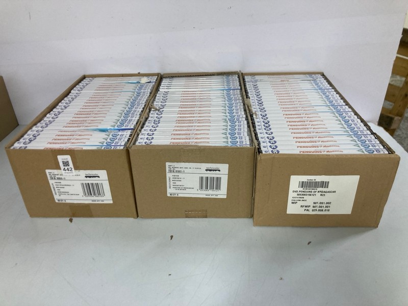Lot 442  
            Nottingham SR1 - Delivery Only 

                
3 X BOXES OF PENGUINS OF MADAGASCAR DVDS (U-RATED)