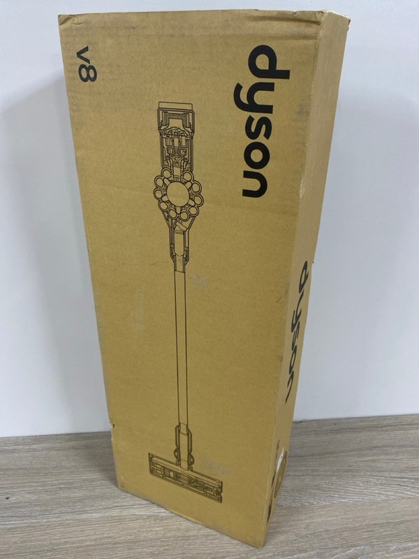 Lot 45  
            Nottingham SR1 - Delivery Only 

                
DYSON V8 TOTAL CLEAN CORDLESS VACUUM CLEANER - ORIGINAL RRP.£349