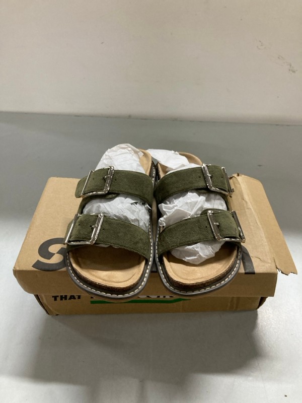 Lot 78  
            Nottingham SR1 - Delivery Only 

                
SCHUH TAMIKA BUCKLE SANDALS - GREEN - SIZE - UK 5