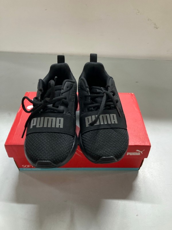 Lot 79  
            Nottingham SR1 - Delivery Only 

                
PUMA WIRED RUN PURE SHOES - BLACK - SIZE UK 4