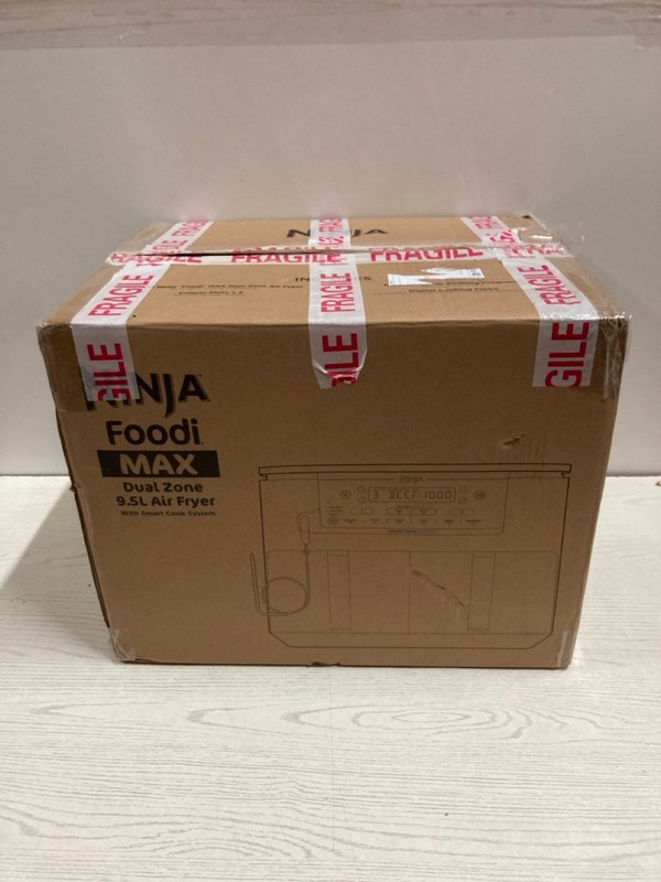 Lot 102  
            Nottingham SR2 - Delivery Only 

                
NINJA FOODI MAX DUAL ZONE 9.5L AIR FRYER