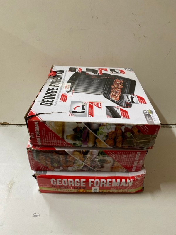 Lot 129  
            Nottingham SR2 - Delivery Only 

                
3 X GEORGE FOREMAN