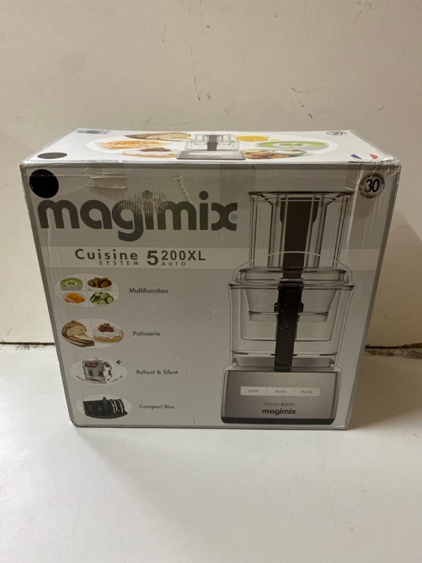 Lot 132  
            Nottingham SR2 - Delivery Only 

                
MAGIMIX CUISINE 2 200XL