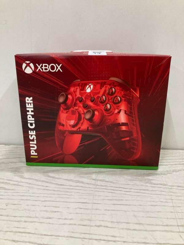 Lot 14  
            Nottingham SR2 - Delivery Only 

                
XBOX PULSE CIPHER SPECIAL EDITION WIRELESS CONTROLLER ORIGINAL RRP £74.99