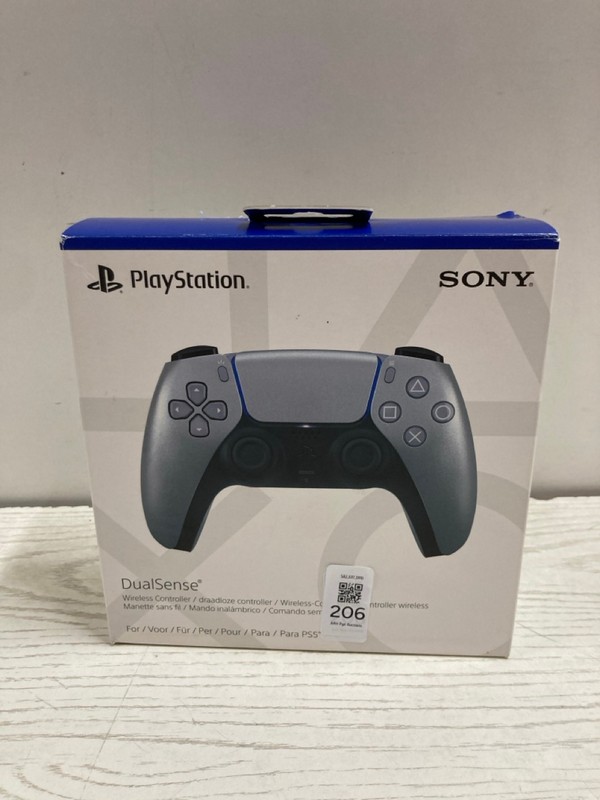 Lot 206  
            Nottingham SR2 - Delivery Only 

                
SONY PLAYSTATION 5 DUAL SENSE WIRELESS CONTROLLER