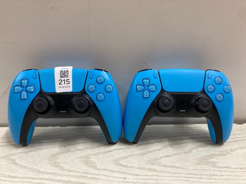 Lot 215  
            Nottingham SR2 - Delivery Only 

                
2 X SONY PLAYSTATION 5 DUAL SENSE WIRELESS CONTROLLERS