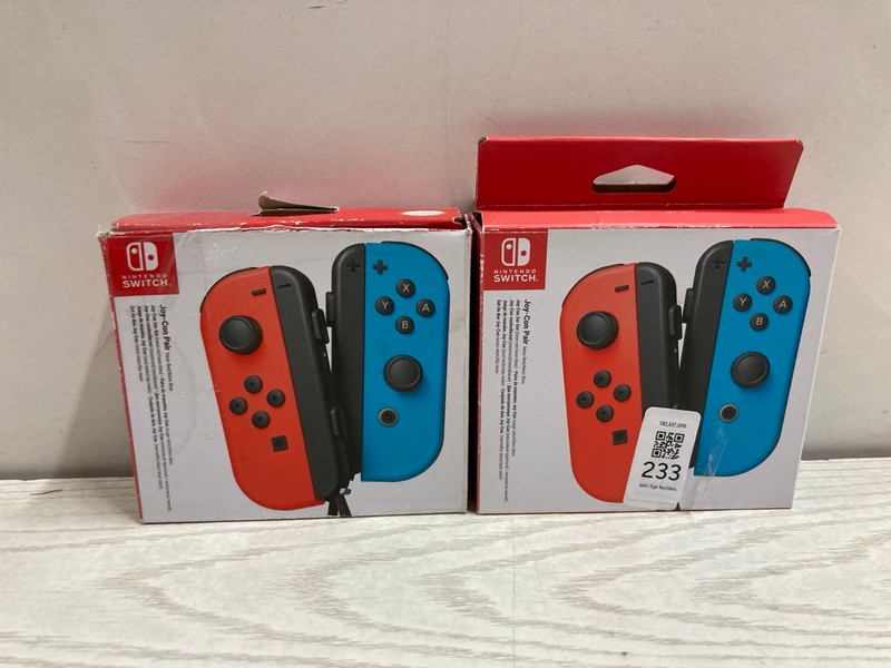 Lot 233  
            Nottingham SR2 - Delivery Only 

                
2 X NINTENDO SWITCH JOY-CON PAIR