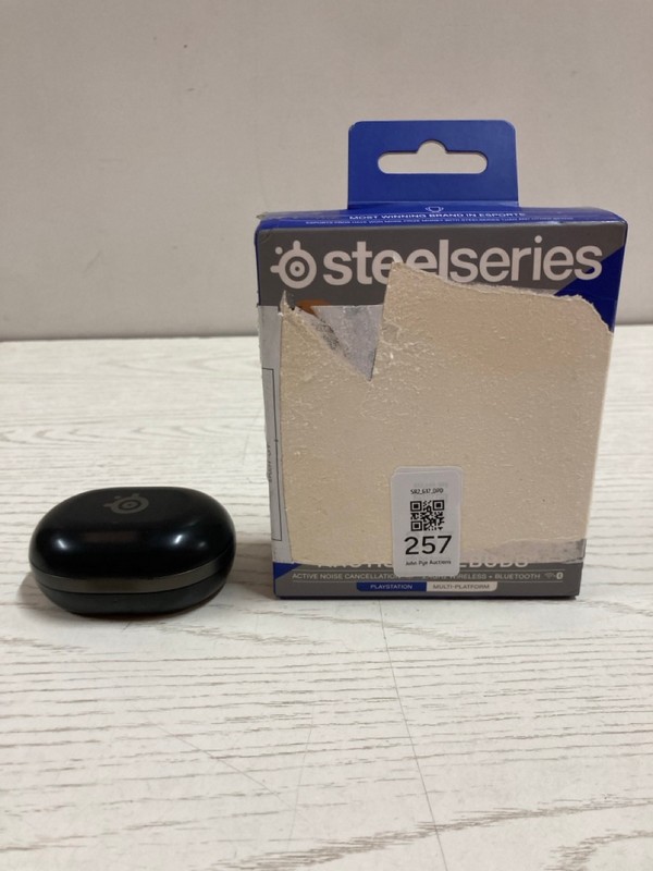Lot 257  
            Nottingham SR2 - Delivery Only 

                
2 X STEELSERIES ARCTIS GAMEBUDS