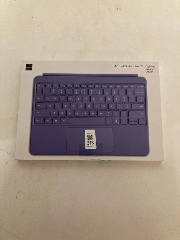 Lot 313  
            Nottingham SR2 - Delivery Only 

                
MICROSOFT SURFACE PRO 12" KEYBOARD
